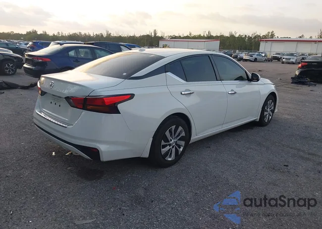 1N4BL4BV8KC214645: 41911341