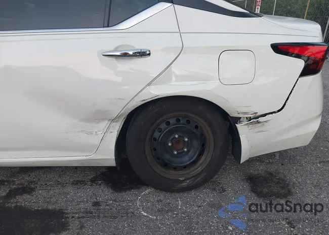 1N4BL4BV8KC214645: 41911341