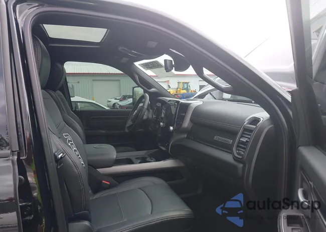 3C6UR5EL1RG238463: 41912255