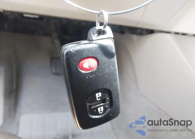 JTDKN3DU4A0070286: 41911706