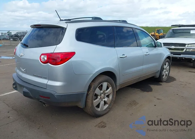 1GNKVLED2BJ330430: 41911847