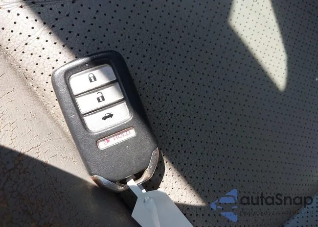 1HGCR2F83EA107400: 41913260