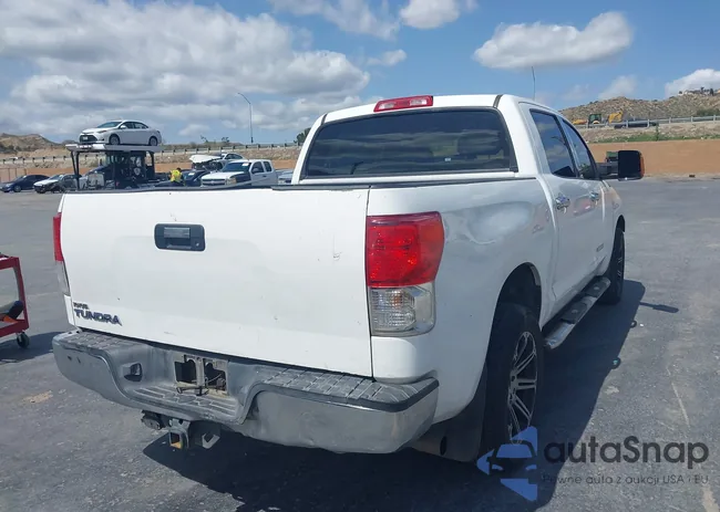 5TFEM5F18CX039731: 41913567