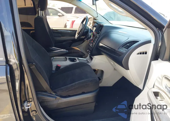 2C4RDGCG7DR636780: 41913602