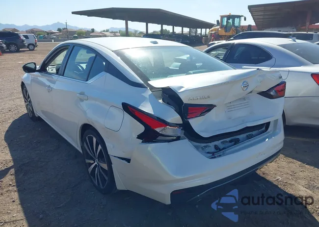 1N4BL4CV3KN307799: 41913641