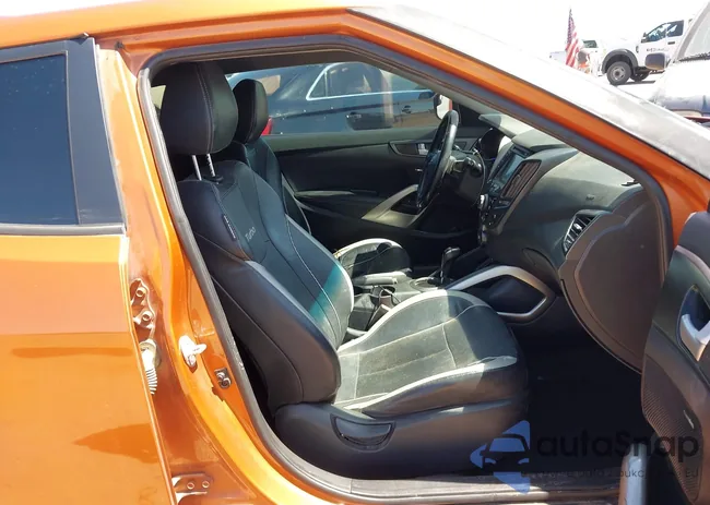 KMHTC6AE4FU235225: 41915208