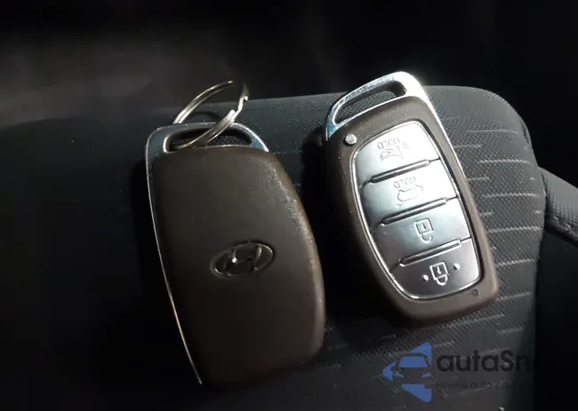 KM8J3CAL4LU192330: 41915238