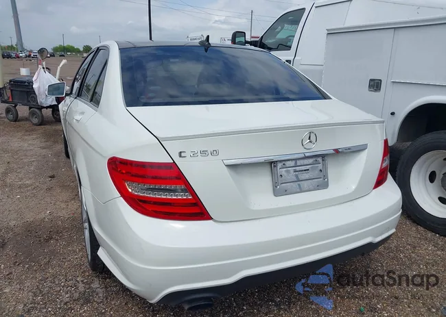 WDDGF4HB0CA597620: 41916120