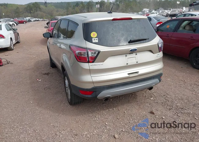 1FMCU0GD2HUA88527: 41917371