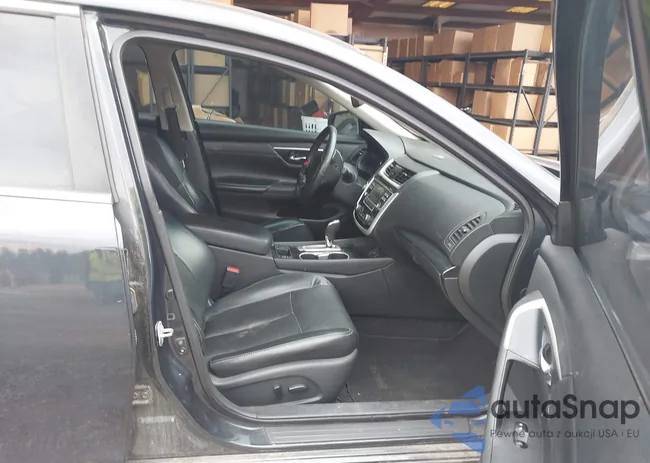 1N4AL3APXJC102372: 41917487