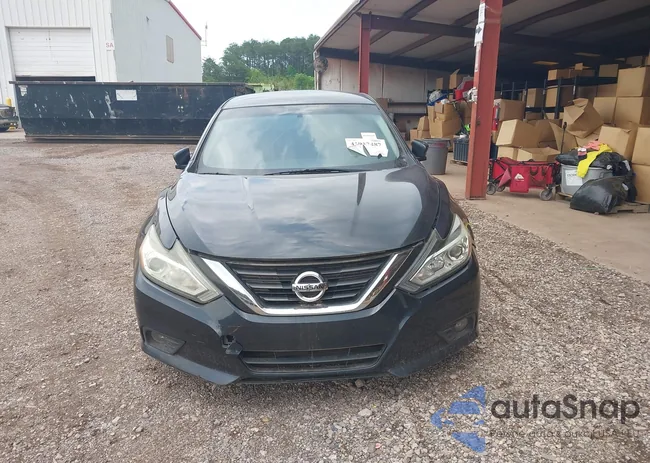 1N4AL3APXJC102372: 41917487