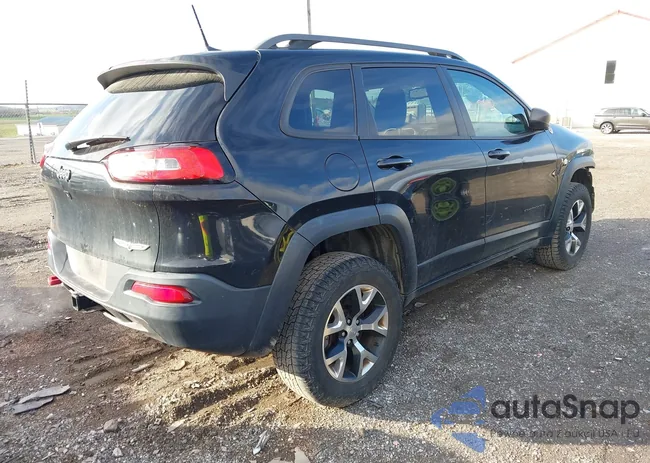 1C4PJMBB5GW132003: 41917571