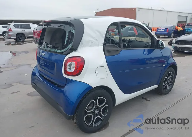 WMEFJ5DA4GK060886: 41916996