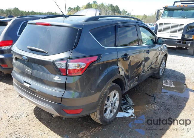 1FMCU0GD5JUA79715: 41918081