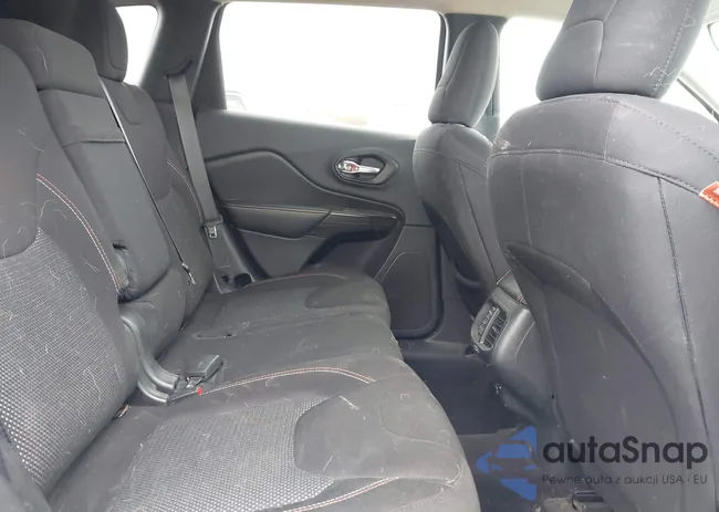 1C4PJLCS5GW297199: 41918455