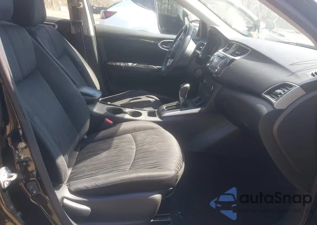 3N1AB7AP8GL646163: 41918504