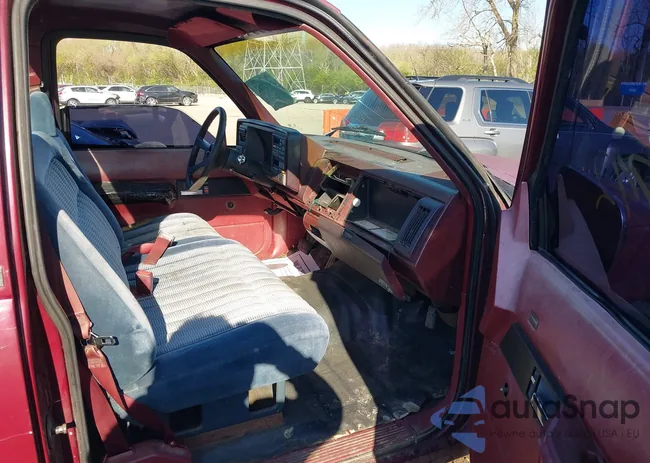 1GCEC14Z7PZ193734: 41917742