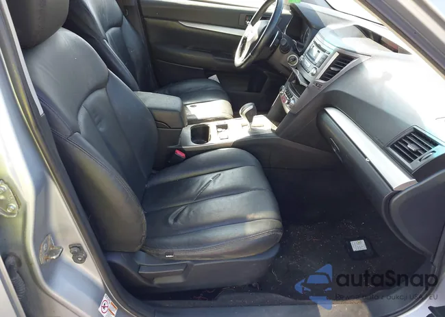 4S4BRBGC4C3208830: 41919030