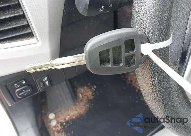 2T1BURHE9EC185633: 41919041