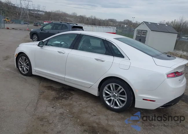 3LN6L2J94ER832938: 41919093