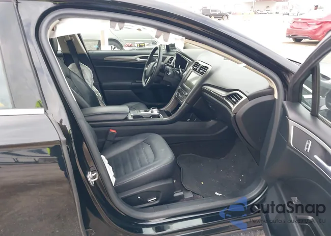 3FA6P0HD4HR334580: 41919258