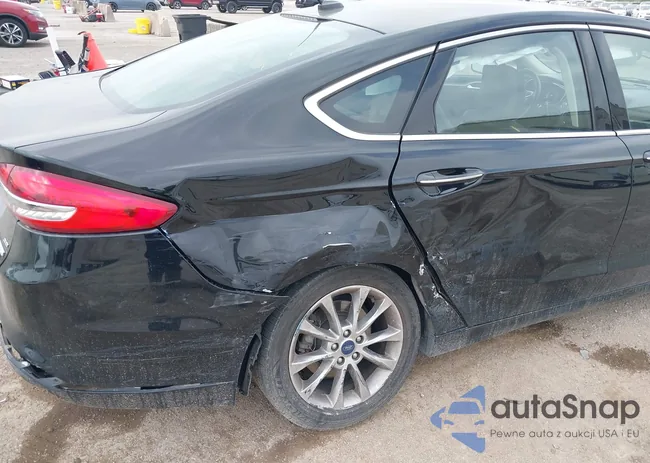 3FA6P0HD4HR334580: 41919258