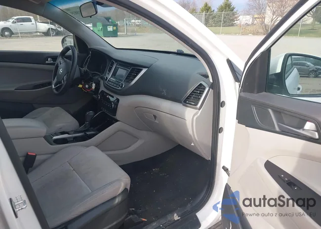 KM8J3CA48HU311139: 41918835