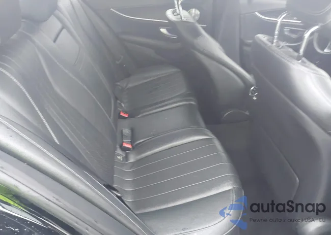 WDDZF4KB2JA302886: 41920236