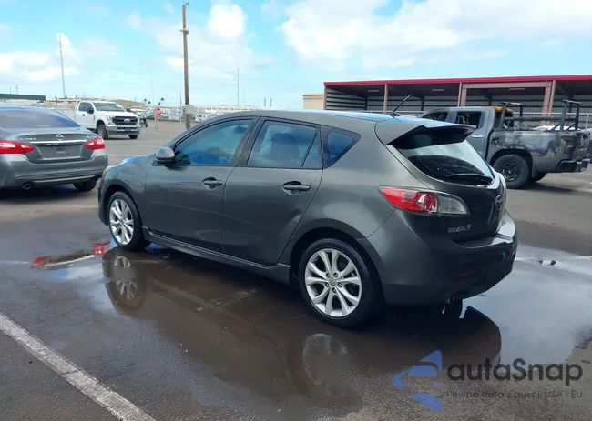 JM1BL1K52B1374072: 41920308