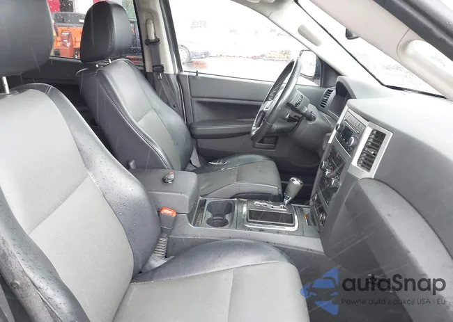 1J8GR48KX8C164165: 41920548