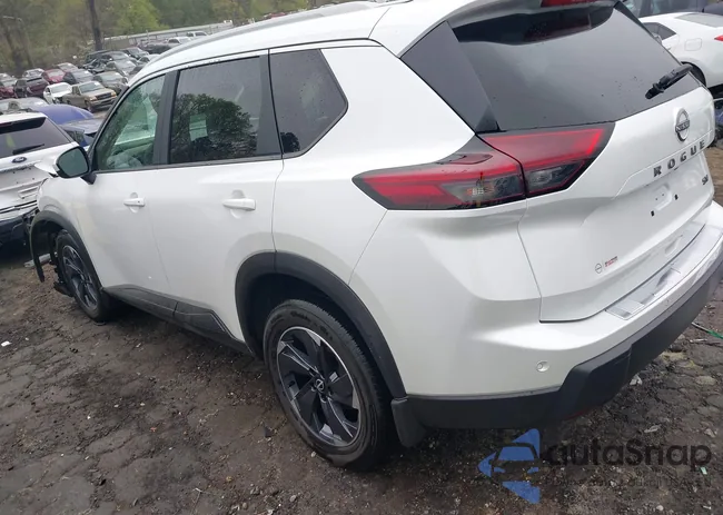 5N1BT3BA8RC751023: 41919792