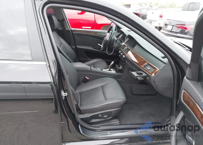 WBANV13518CZ58088: 41921361