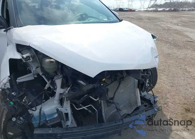 3N1CP5CV2ML505711: 41921476