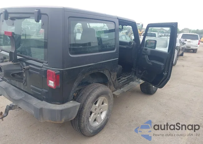 1J4AA2D17BL585798: 41920641