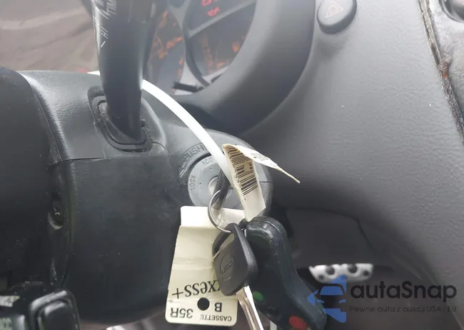 JTDDY32T3Y0025084: 41920668