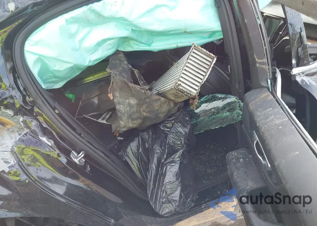 7JRA22TL6KG007160: 41920855