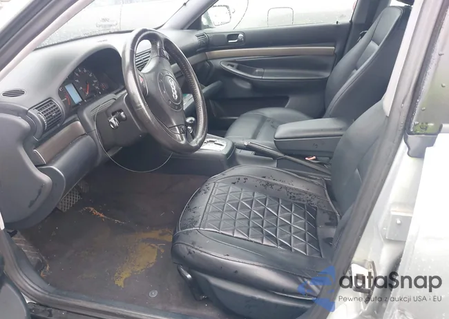 WAUAC68D4YA172010: 41922110