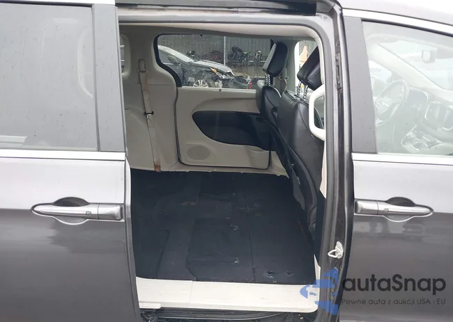 2C4RC1DG6LR164553: 41922250