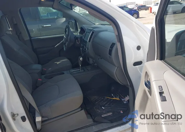 1N6AD0ER9KN776520: 41922406