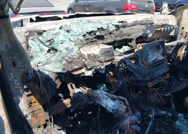 1FM5K7D8XHGA58527: 41922617