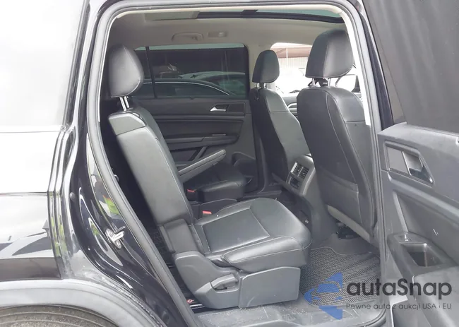 1V2EP2CA2LC500986: 41921774