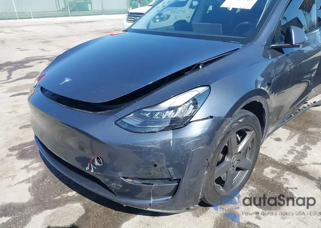 5YJYGDEE1LF033346: 41923369