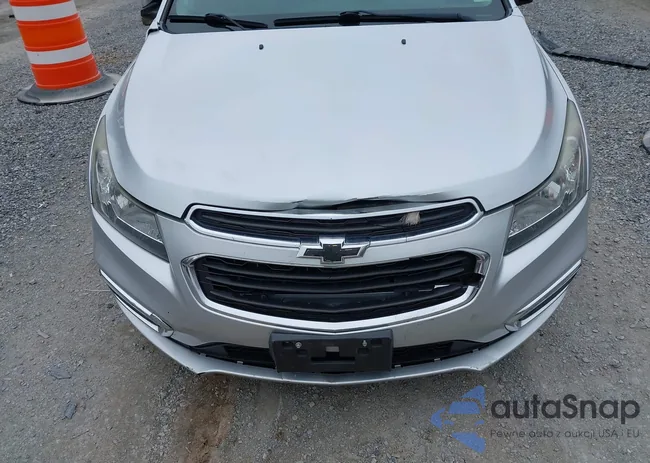 1G1PE5SB3F7262387: 41923414