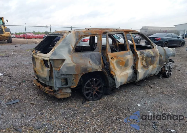 1C4RJEBG7EC464100: 41923427