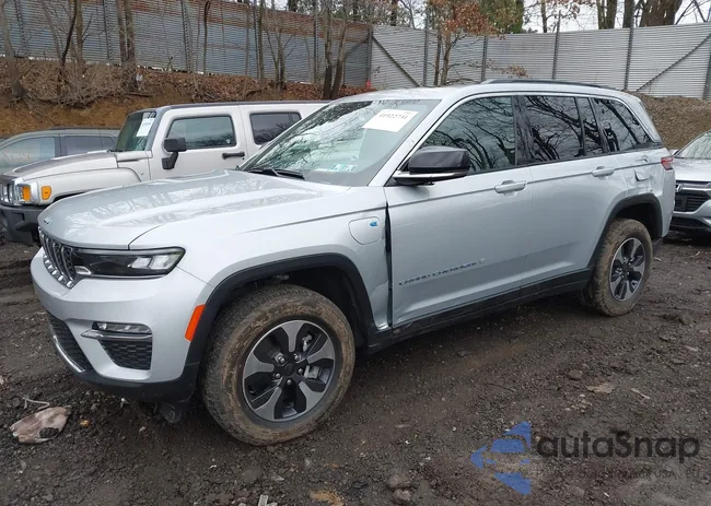 1C4RJYB63R8505162: 41922731