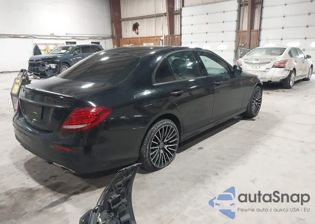 WDDZF4KB4JA377217: 41924294