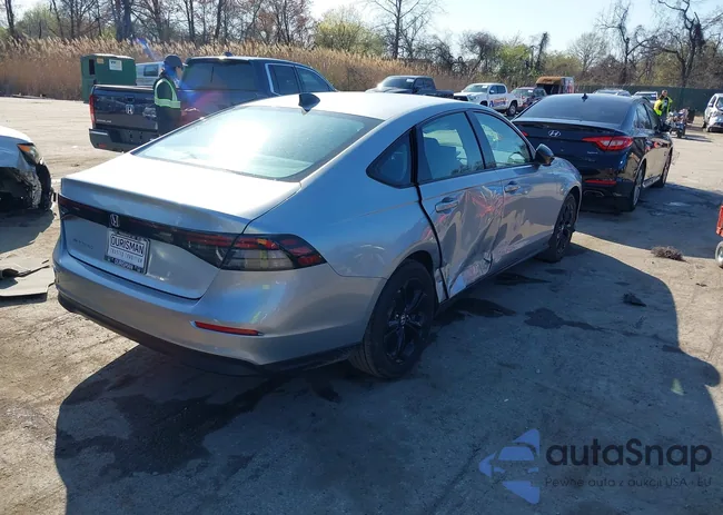 1HGCY1F45SA008177: 41924525