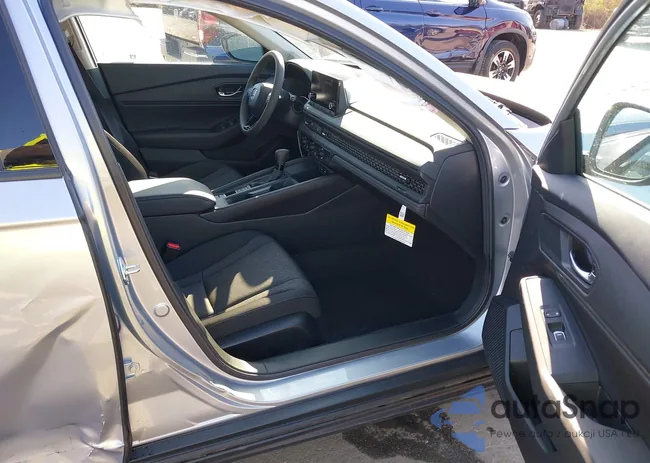 1HGCY1F45SA008177: 41924525