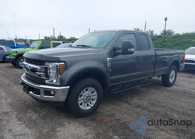 1FT7X2A64KED23773: 41923684