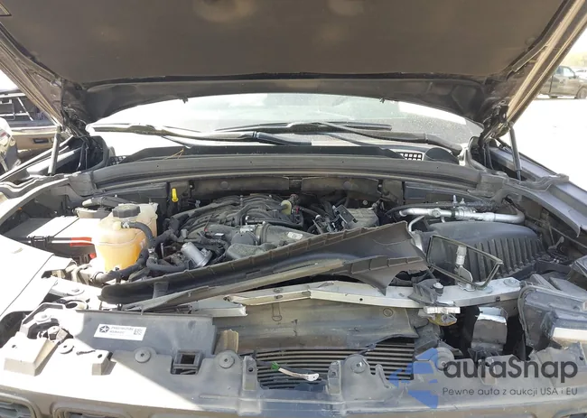 1C4RJKBG2N8525340: 41925035